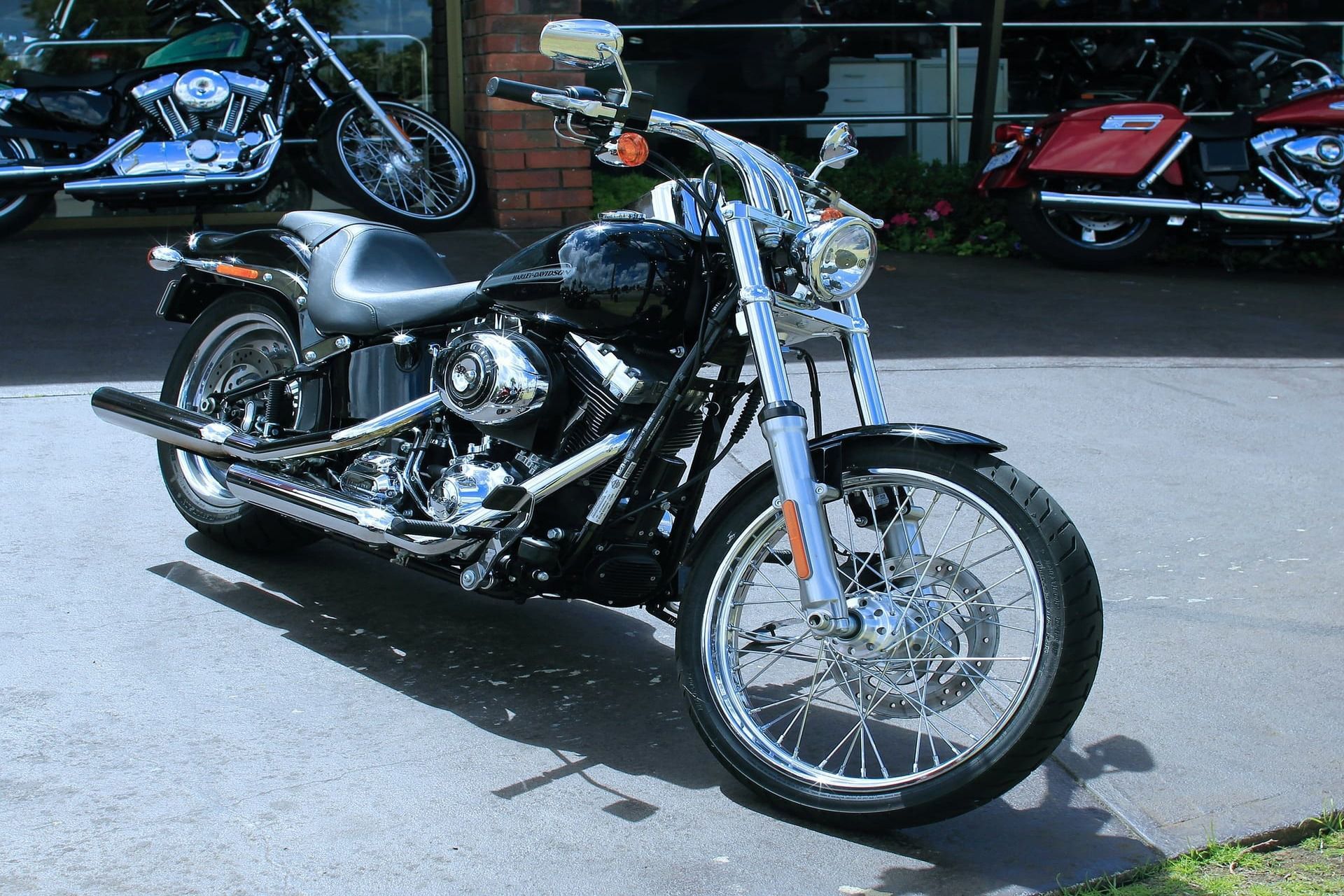 motorbike-265146_1920 (1)